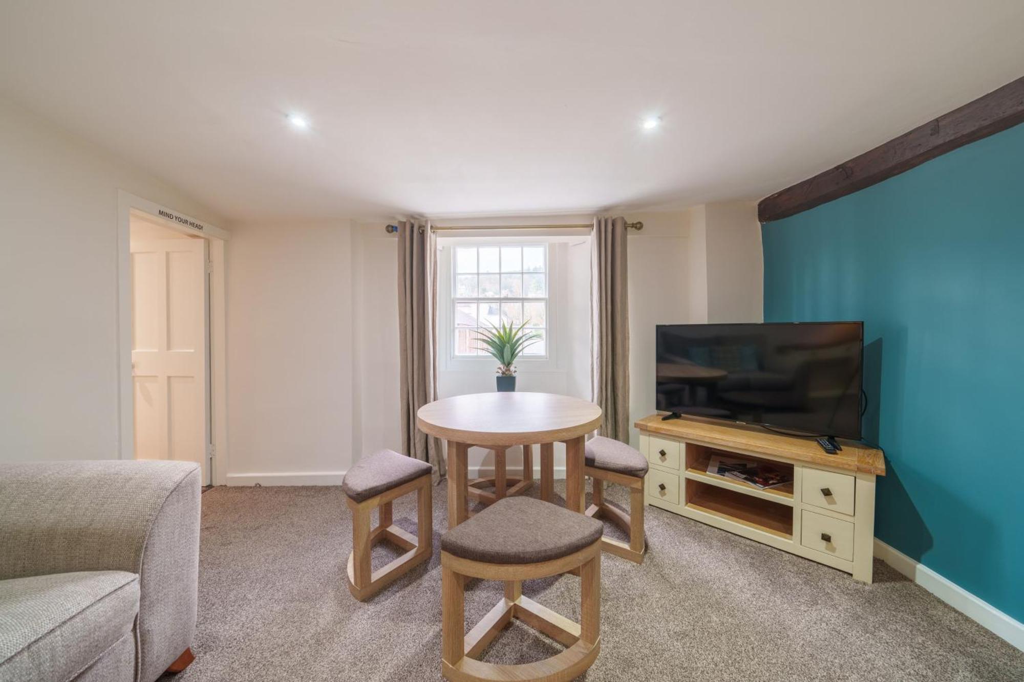 Library View Apartment Kendal Buitenkant foto