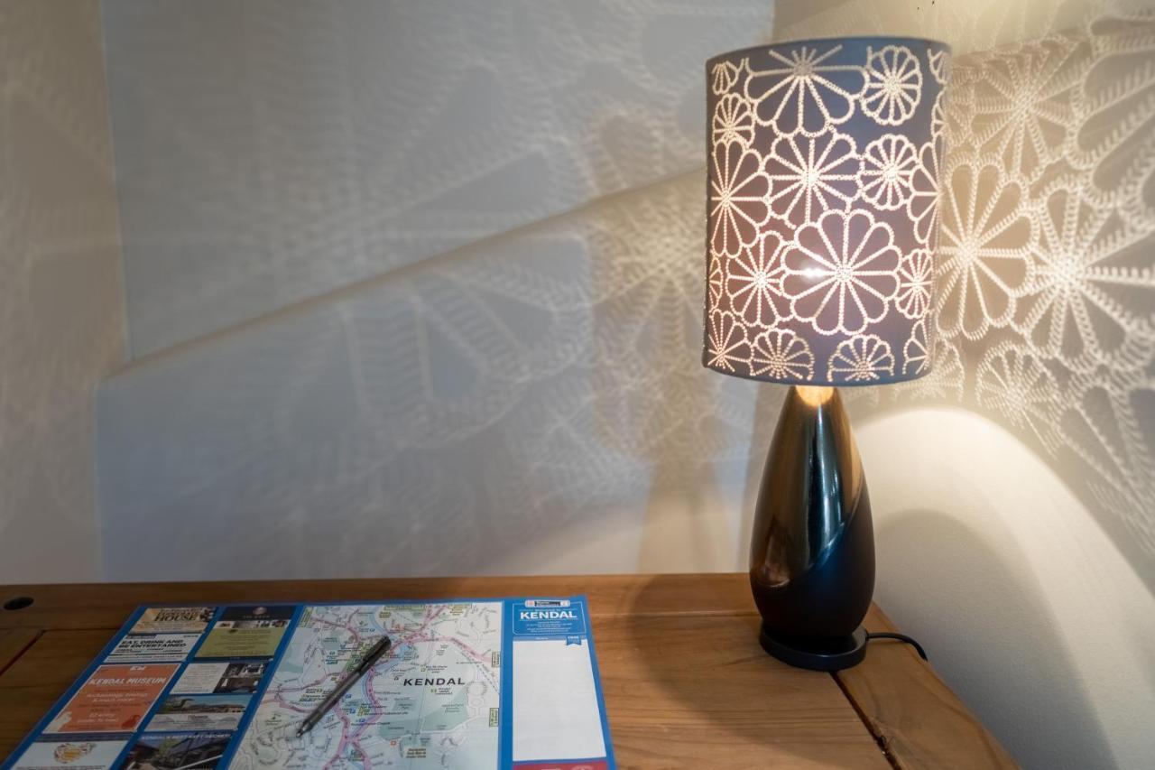 Library View Apartment Kendal Buitenkant foto